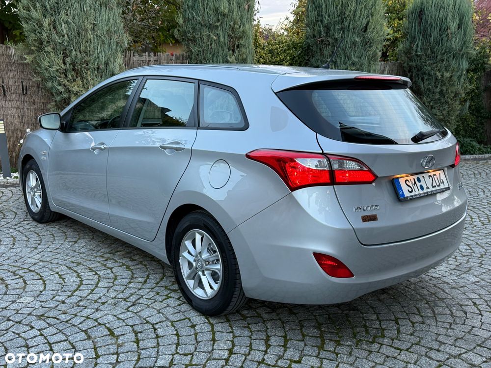 Hyundai i30 1.6 Comfort - 6