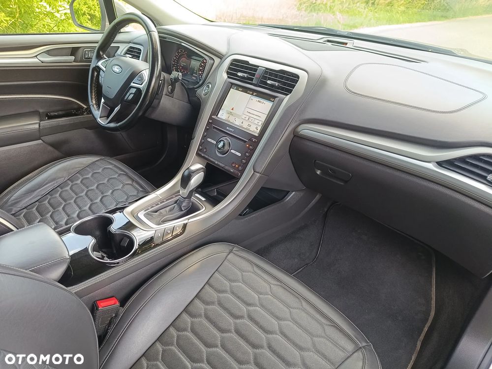 Ford Mondeo Vignale 2.0 TDCi Bi-Turbo PowerShift - 33