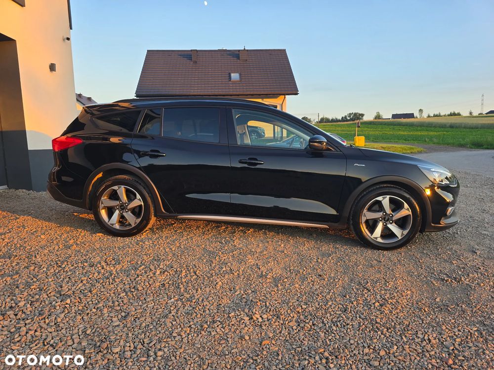 Ford Focus - 11