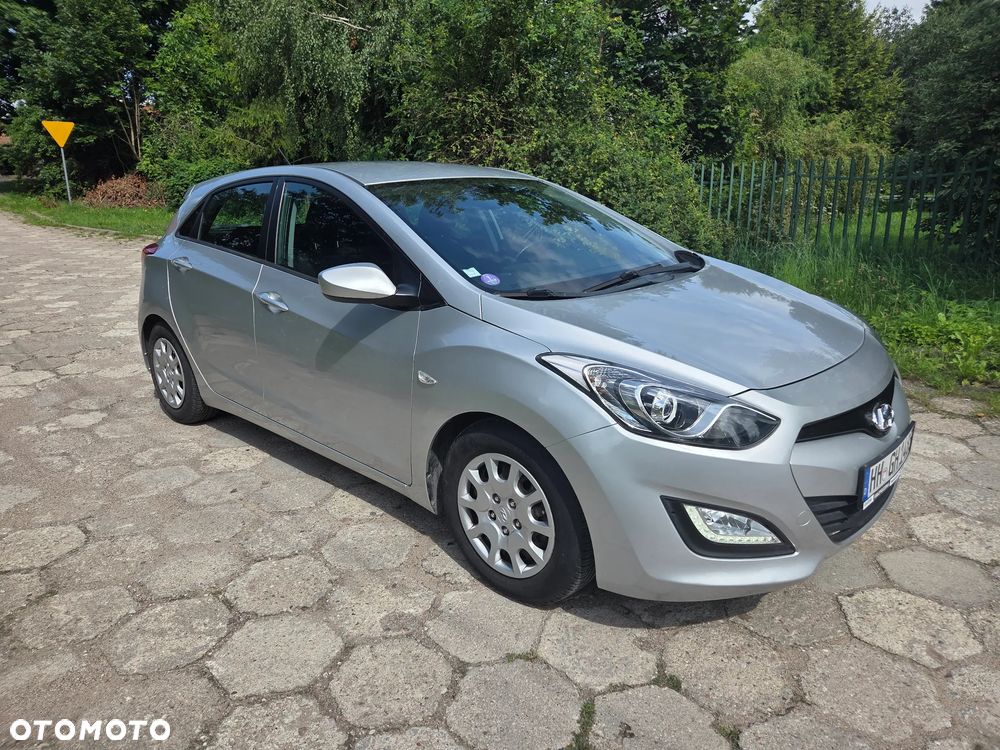 Hyundai i30 1.4 Premium - 4