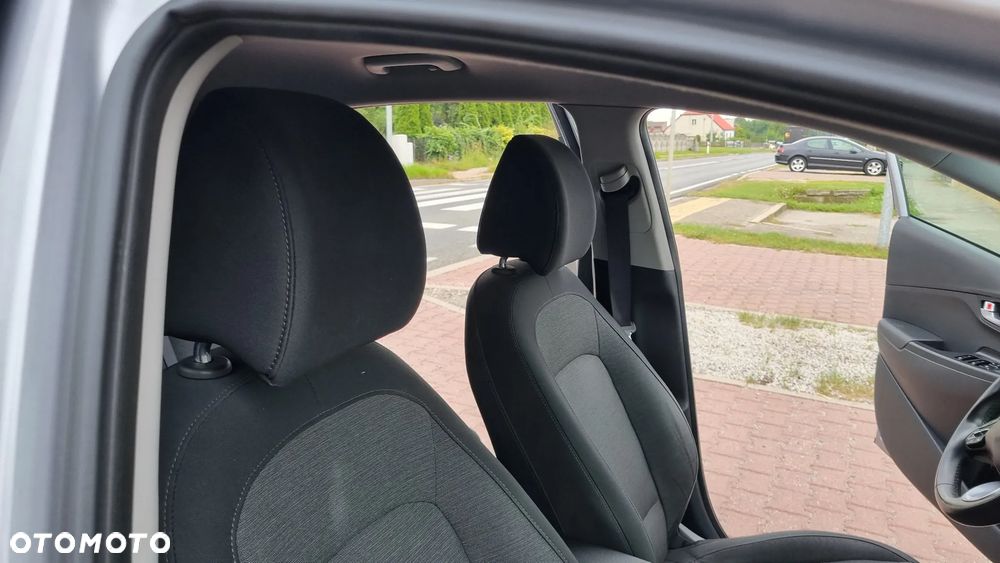 Hyundai Kona Business - 34
