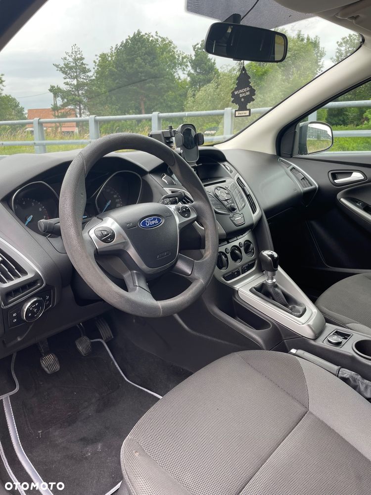 Ford Focus - 14