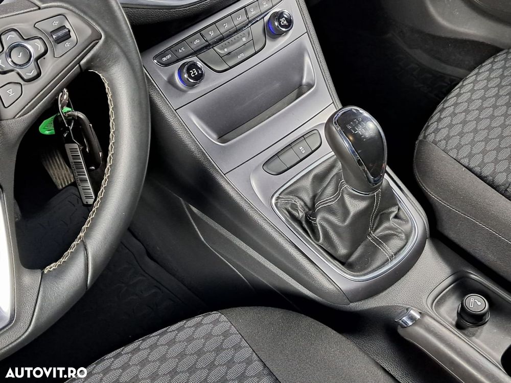 Opel Astra - 24