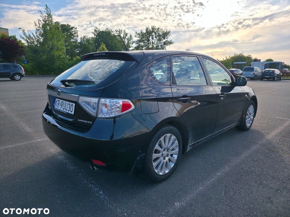 Subaru Impreza 2.0 RS - 2