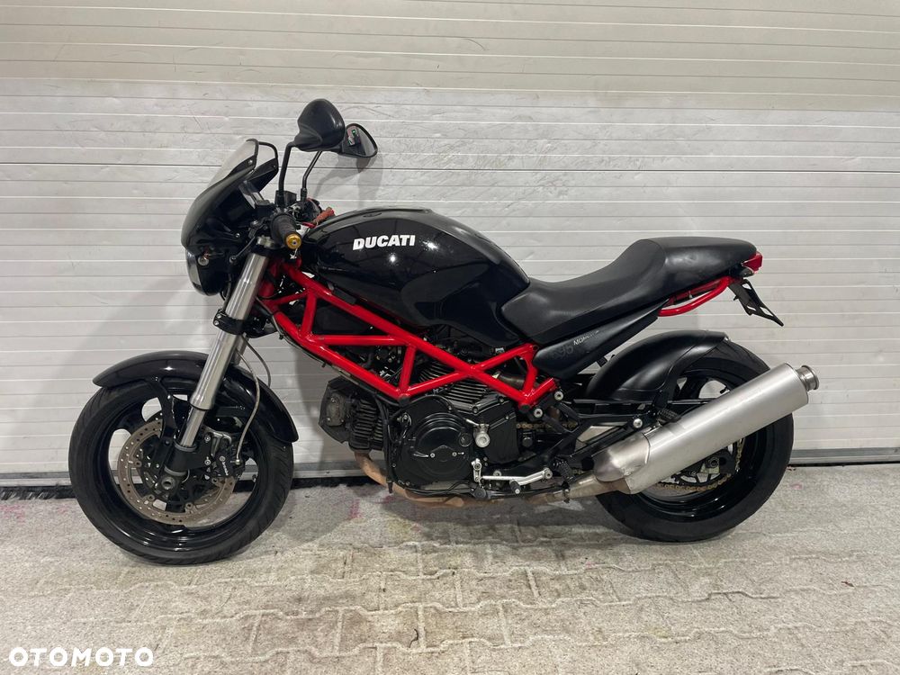 Ducati Monster - 1
