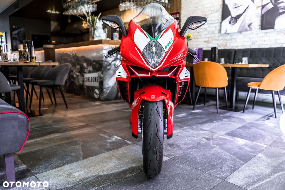 MV AGUSTA F3 - 10