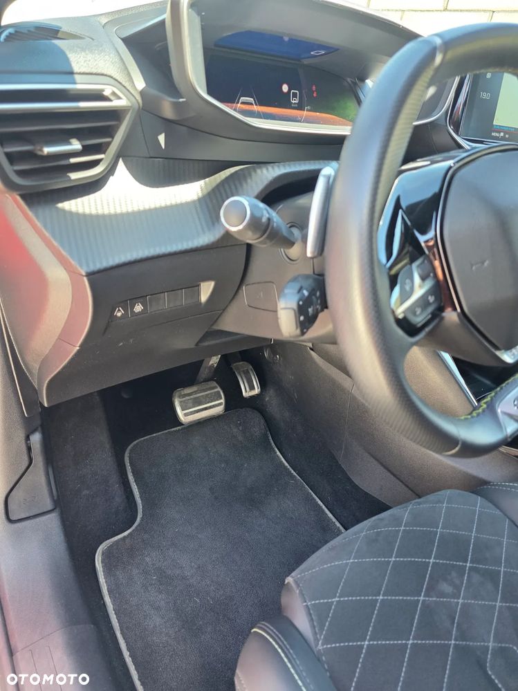 Peugeot 208 1.2 PureTech GT Line S&S EAT8 - 19