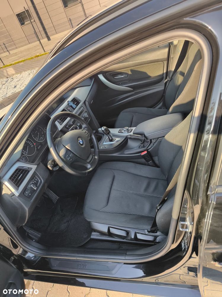 BMW Seria 3 316d Modern Line - 6