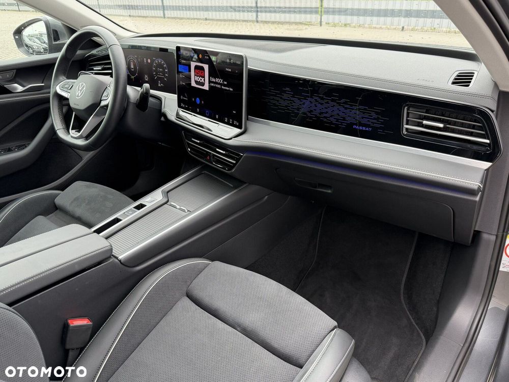 Volkswagen Passat - 26