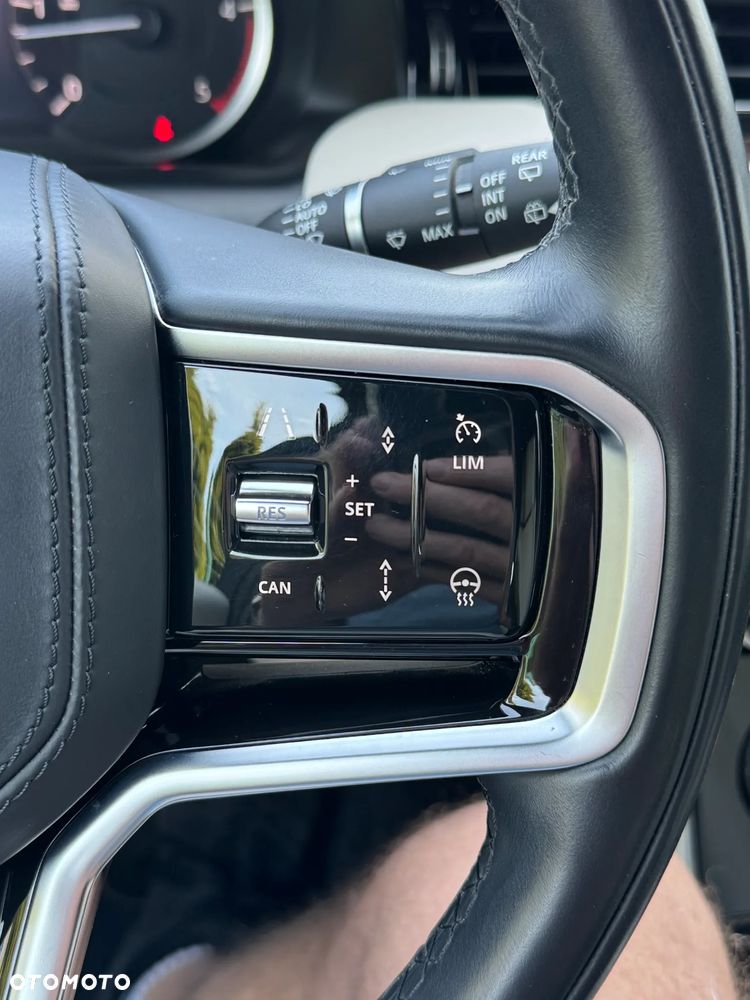 Land Rover Discovery Sport - 20