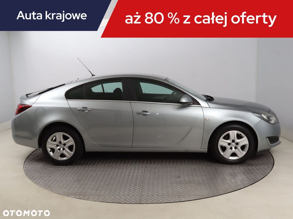Opel Insignia - 8