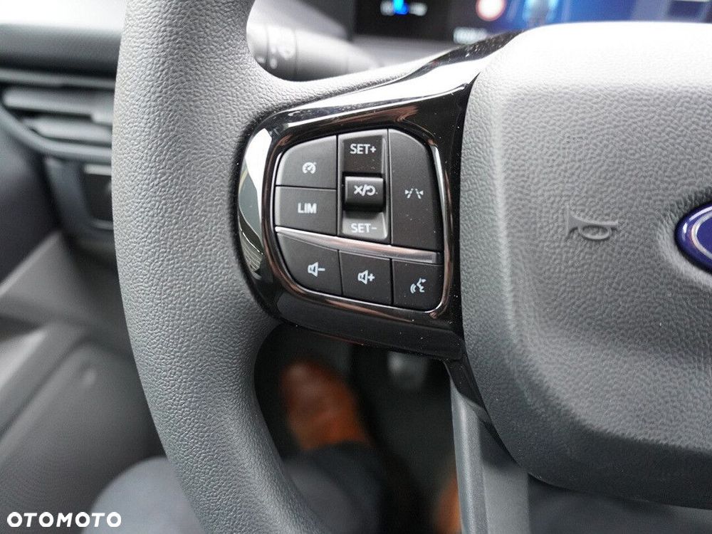 Ford transit-custom Van Brygadowy 2.0 ECOBLUE 150KM M6 FWD 320 L2 - 13