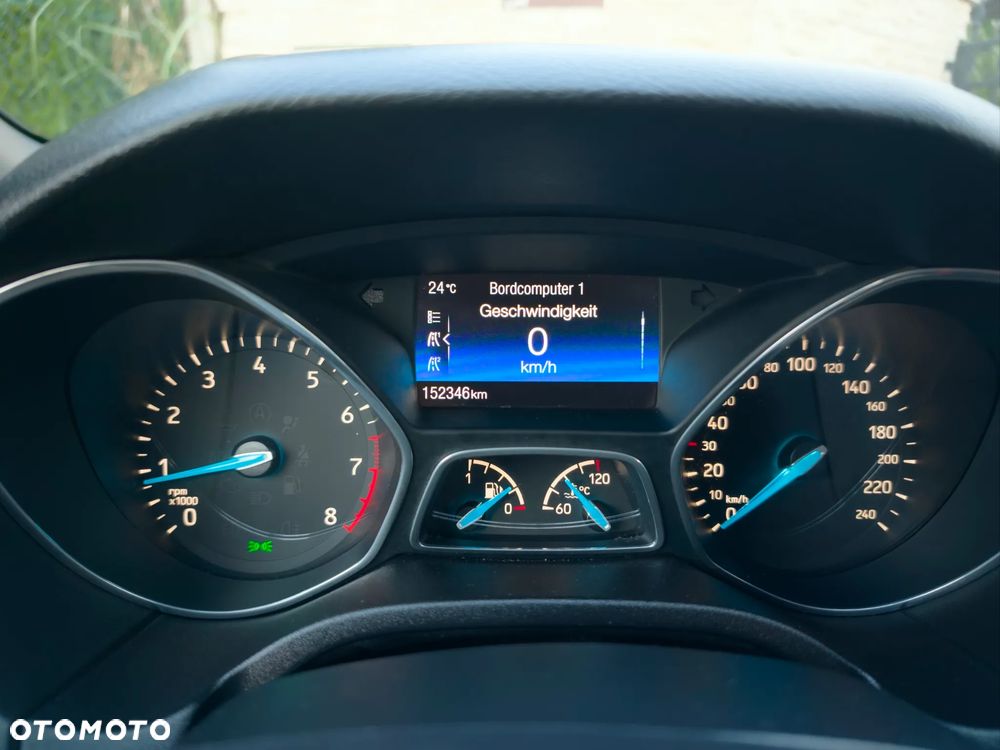 Ford Focus 1.0 EcoBoost ST-Line - 32