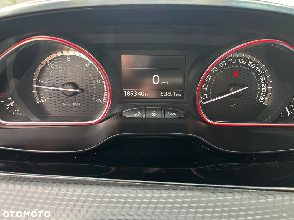 Peugeot 2008 BlueHDi FAP 120 STOP & START GT-Line Edition - 26