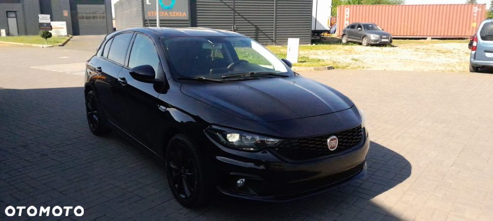 Fiat Tipo 1.4 T-Jet 16v Sport - 24