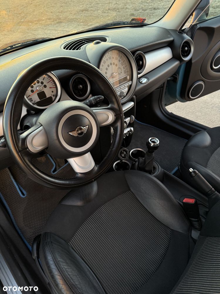 MINI ONE Standard - 9