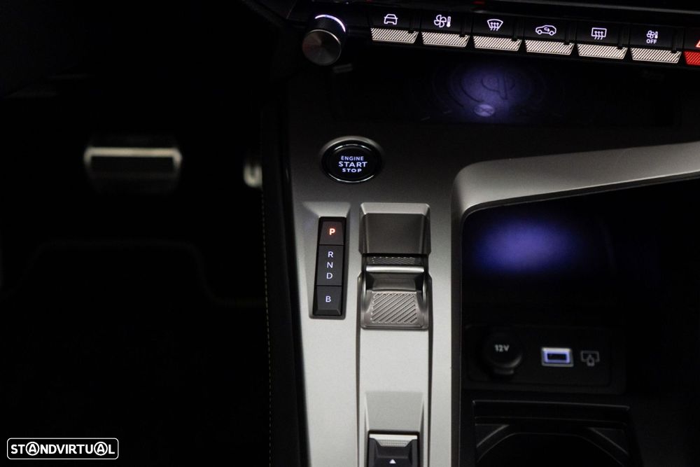 Peugeot 408 1.6 Hybrid GT e-EAT8 - 27