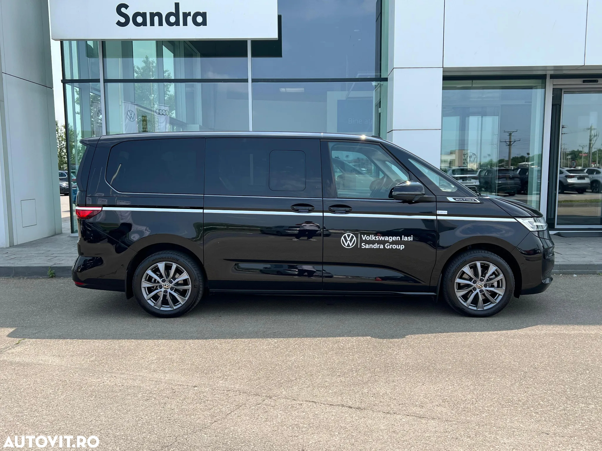Volkswagen Multivan L 2.0 TSI DSG 150KW Style - 2