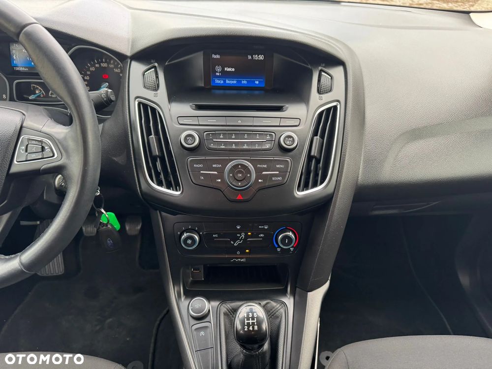 Ford Focus - 21