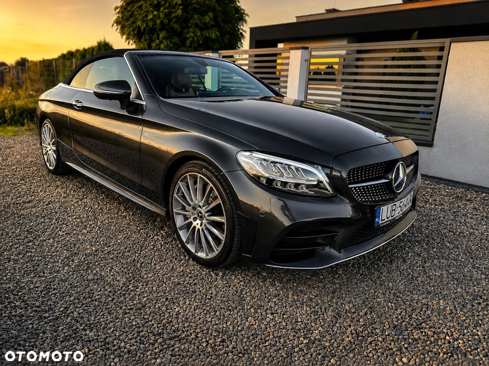 Mercedes-Benz Klasa C 300 9G-TRONIC - 6