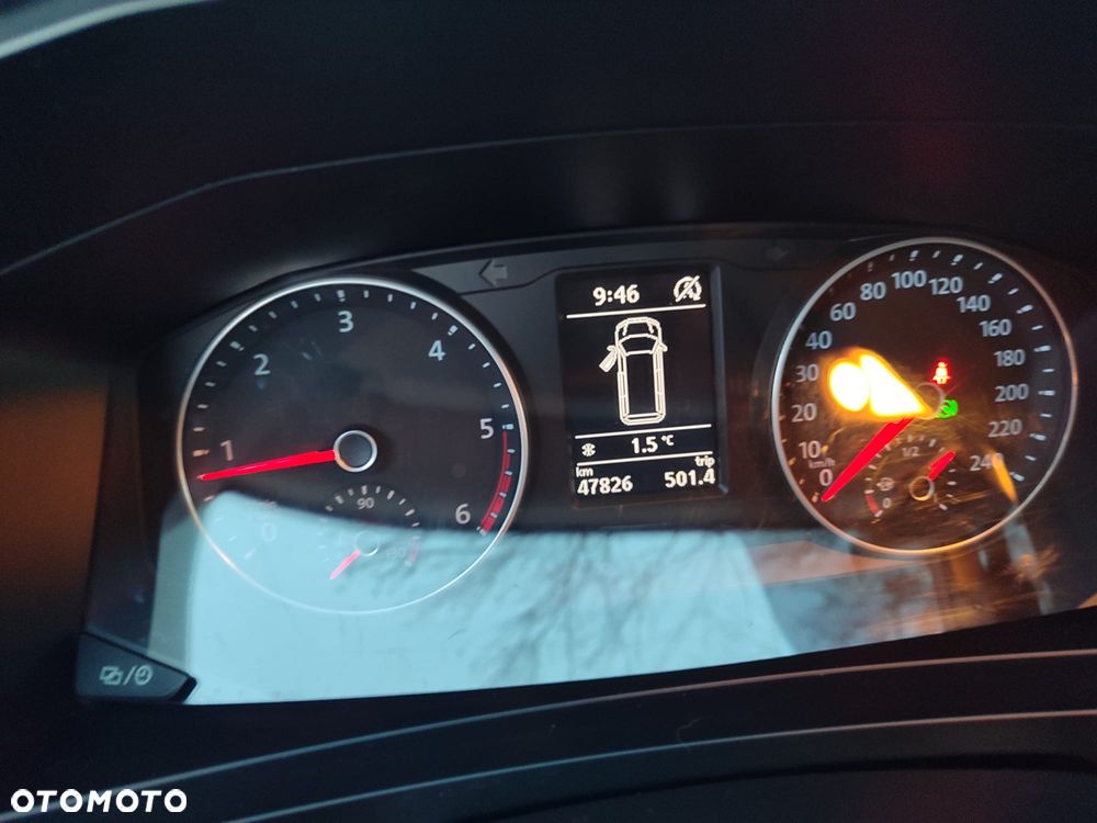 Volkswagen Multivan 2.0 TDI L1 Trendline DSG - 6