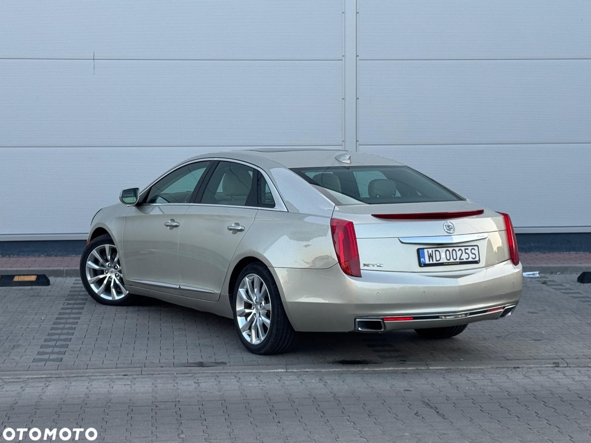Cadillac XTS - 23