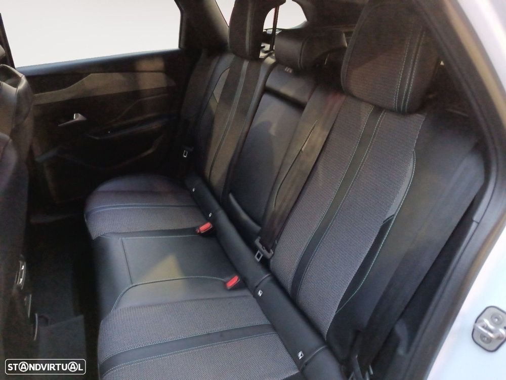 Peugeot 308 SW 1.2 PureTech Allure EAT8 - 13