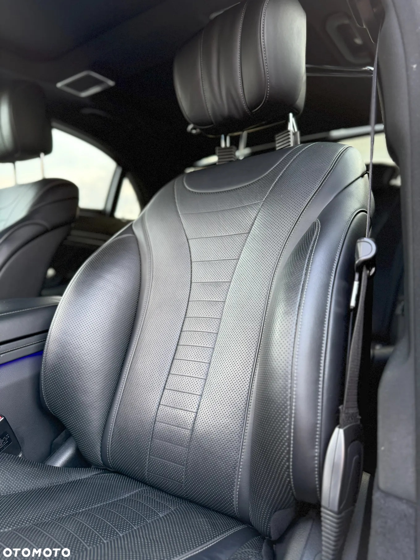 Mercedes-Benz Klasa S 350 d 4-Matic L 9G-TRONIC - 33