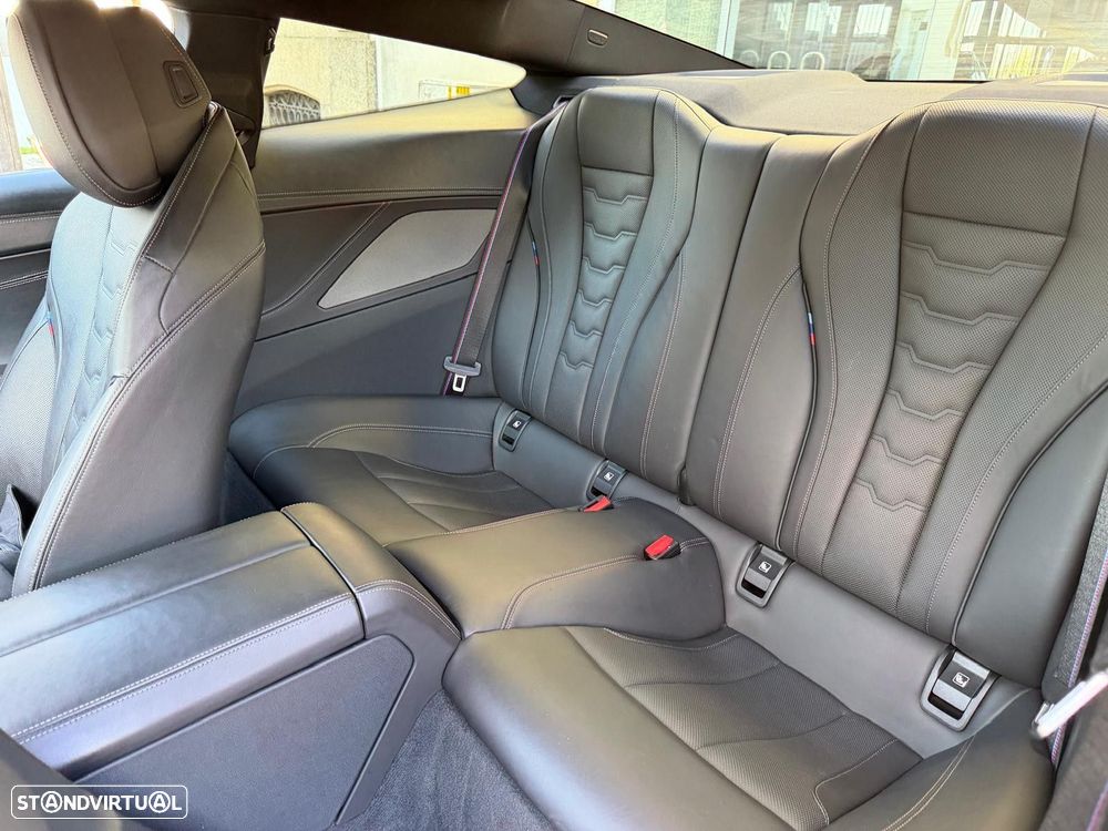 BMW 840 d xDrive Pack M - 36