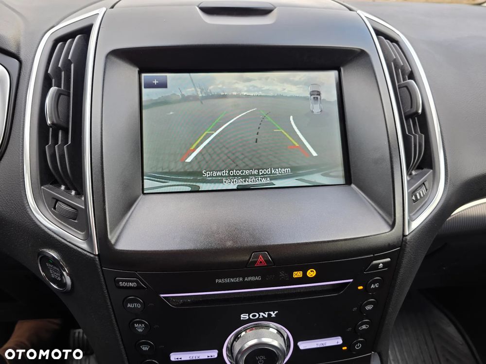 Ford S-Max 1.5 Eco Boost Start-Stopp Titanium - 32