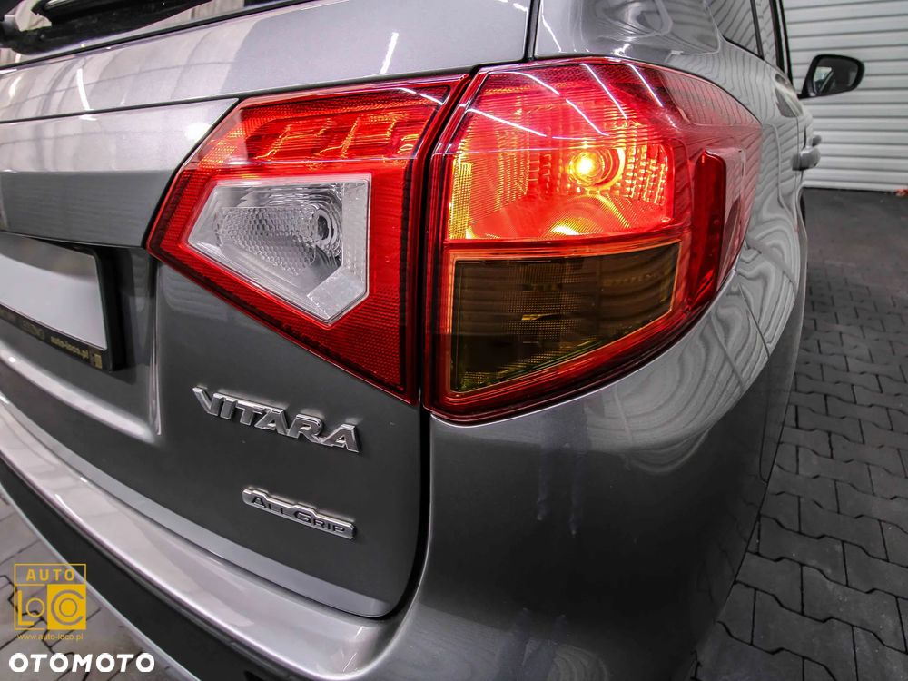 Suzuki Vitara 1.6 Premium 4WD - 32