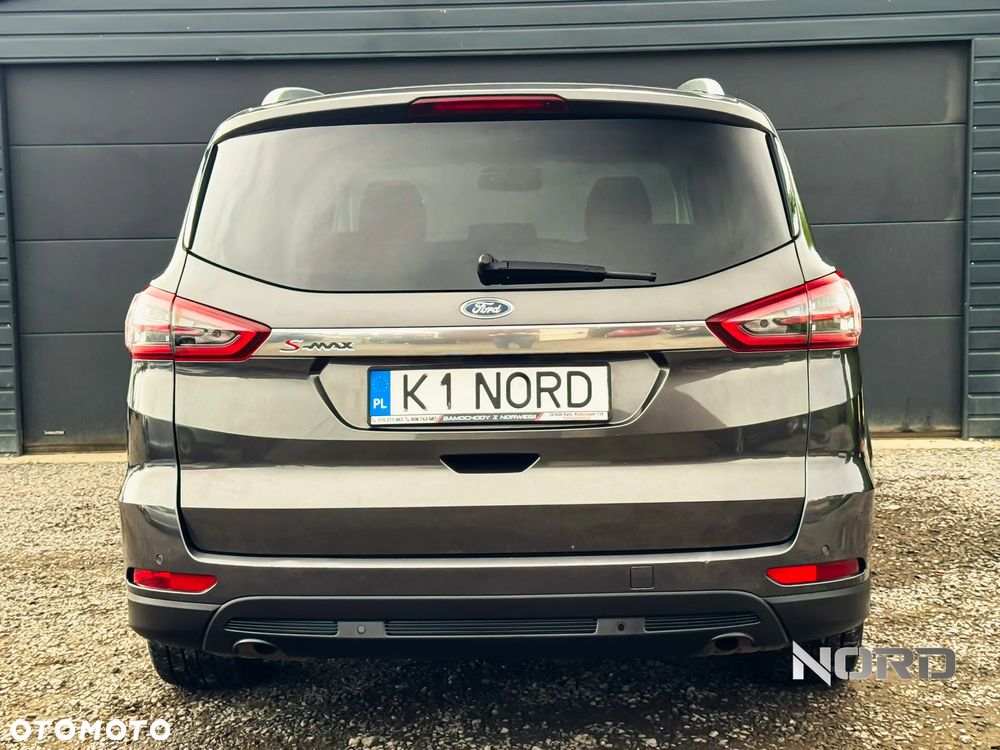 Ford S-Max 2.0 EcoBlue 4WD Titanium - 9