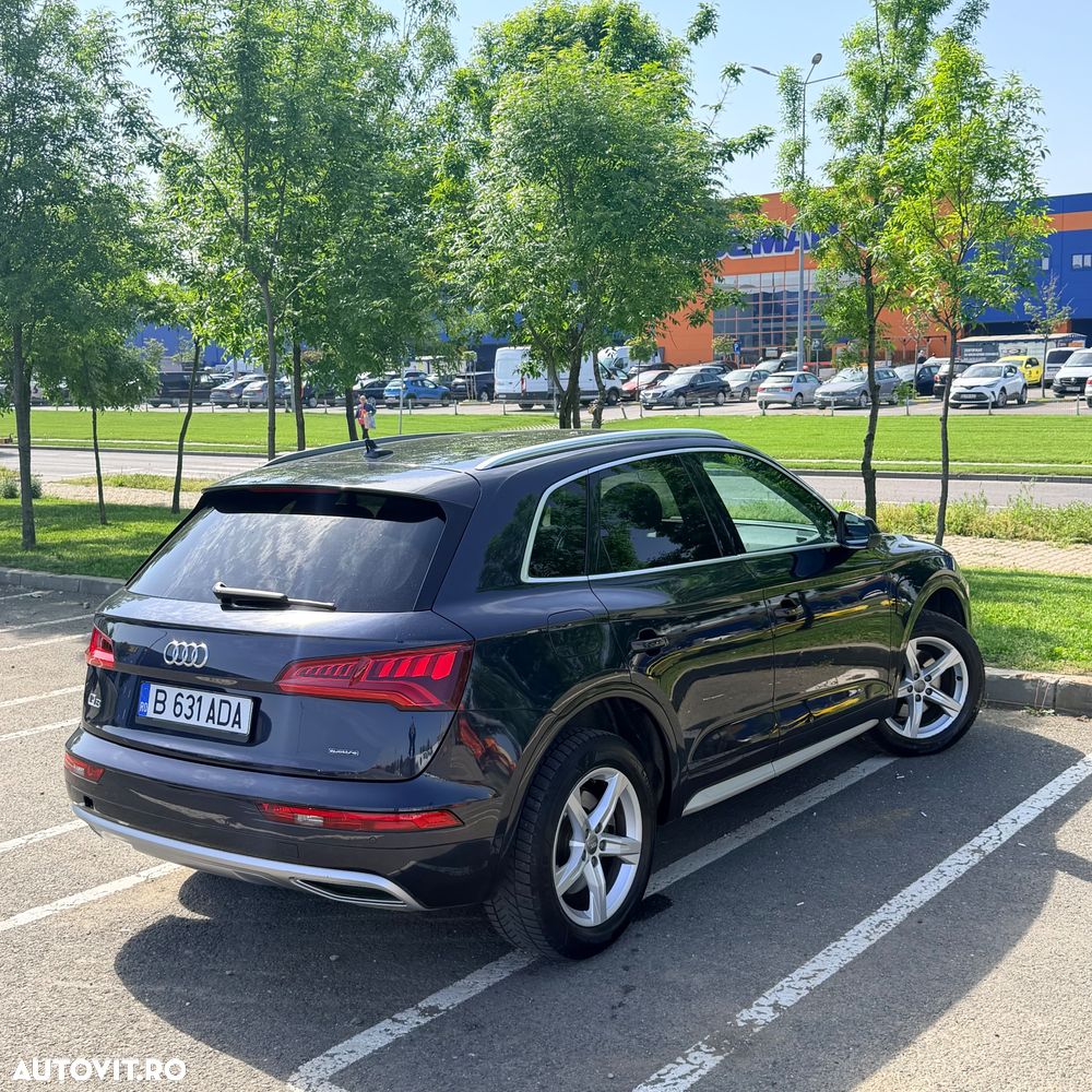 Audi Q5 2.0 40 TDI quattro S tronic Sport - 10