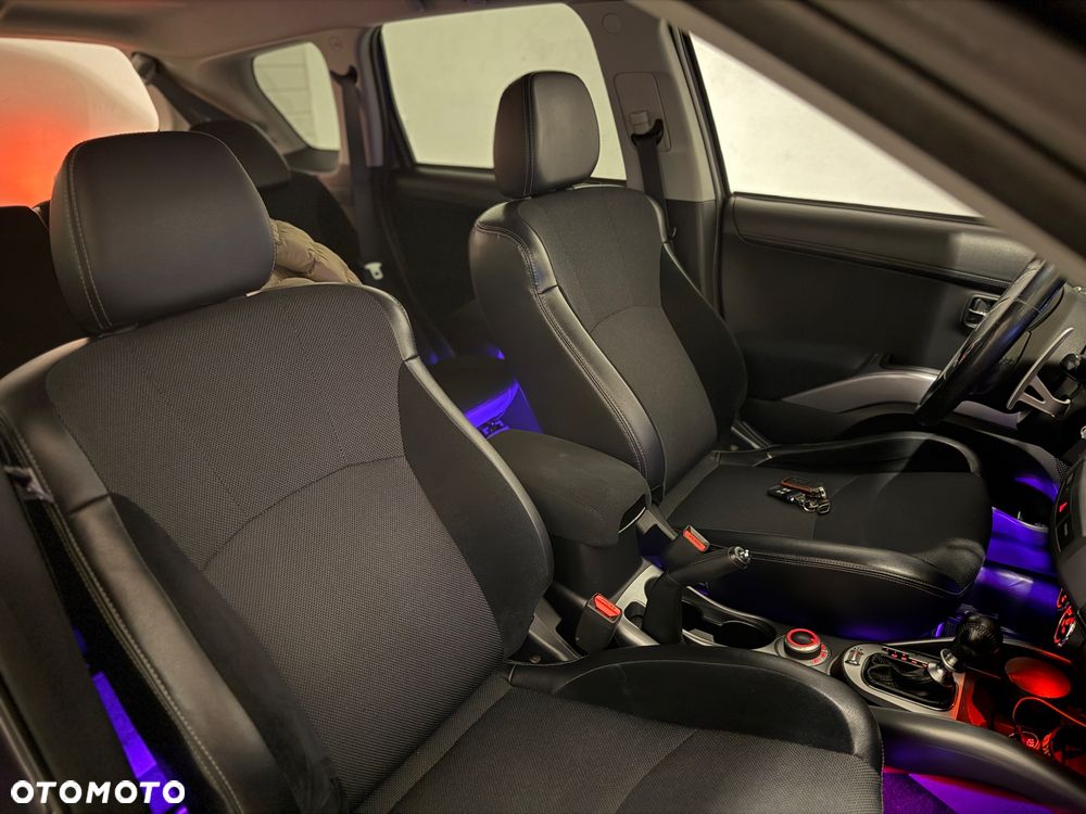 Mitsubishi Outlander 2.2 DID Intense + TC-SST - 4