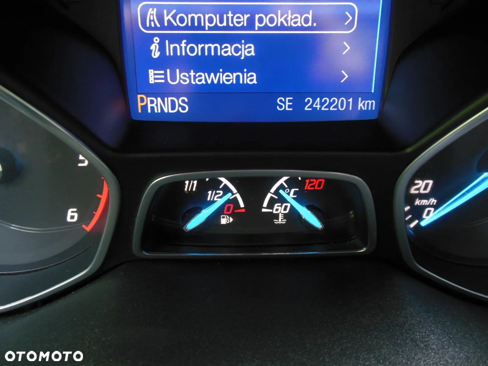 Ford Kuga 2.0 TDCi 4x4 Titanium - 18
