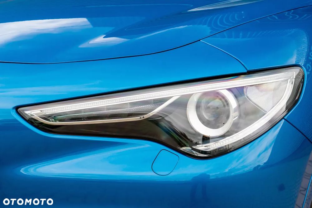 Alfa Romeo Stelvio 2.0 Turbo Veloce Q4 - 4