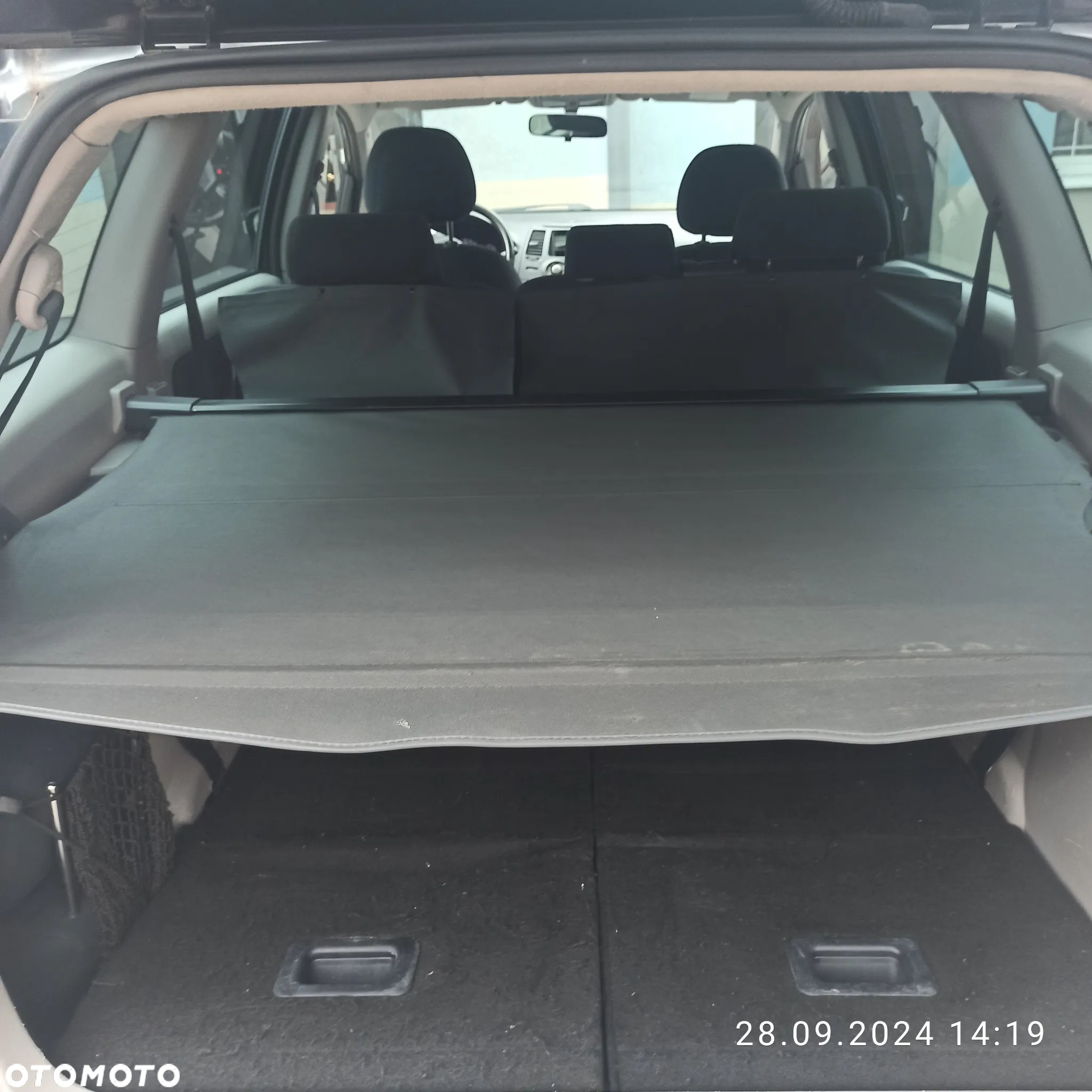 Mitsubishi Grandis 2.0 DI-D 7-Sitzer 30 Jahre - 10