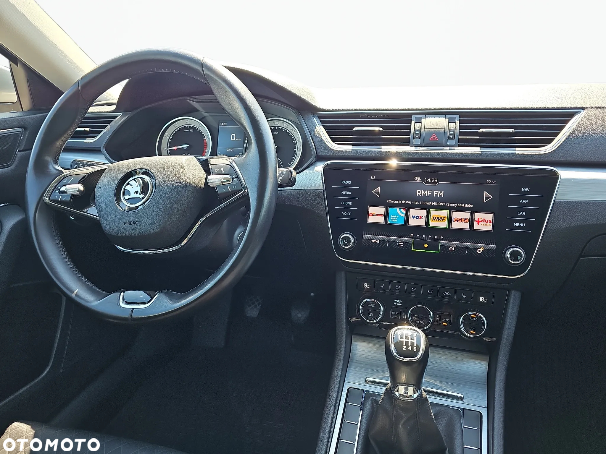 Skoda Superb 1.5 TSI Ambition - 16