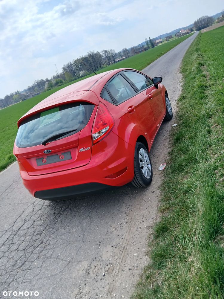 Ford Fiesta - 3