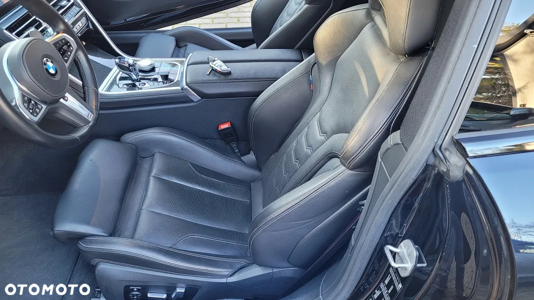 BMW Seria 8 840d xDrive - 22