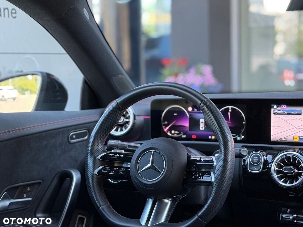 Mercedes-Benz CLA 200 mHEV AMG Line 7G-DCT - 17