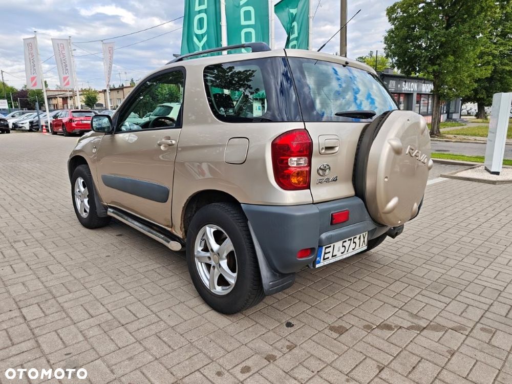 Toyota RAV4 4x2 - 2
