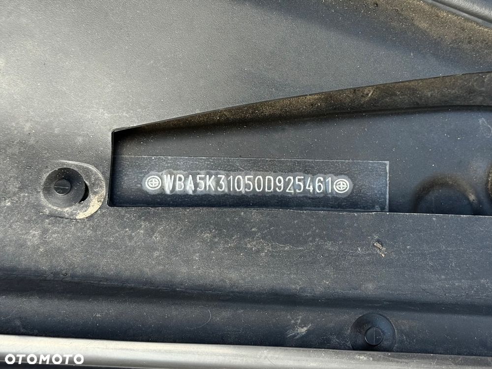 BMW Seria 5 530d xDrive Sport-Aut Luxury Line - 31