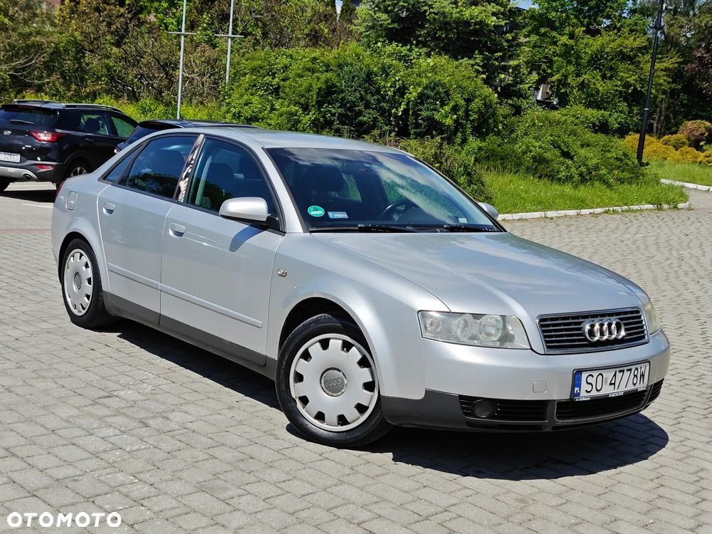 Audi A4 Avant 2.0 TFSI Attraction - 3