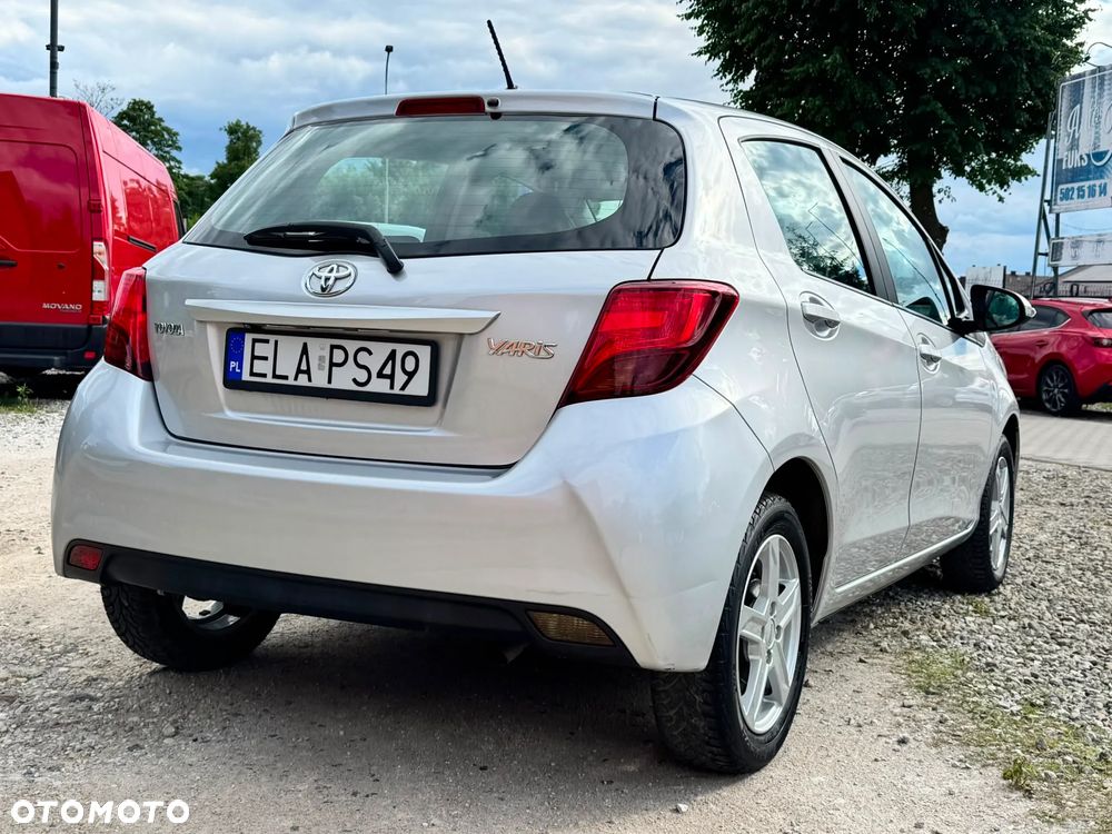 Toyota Yaris 1.33 Business Edition - 6