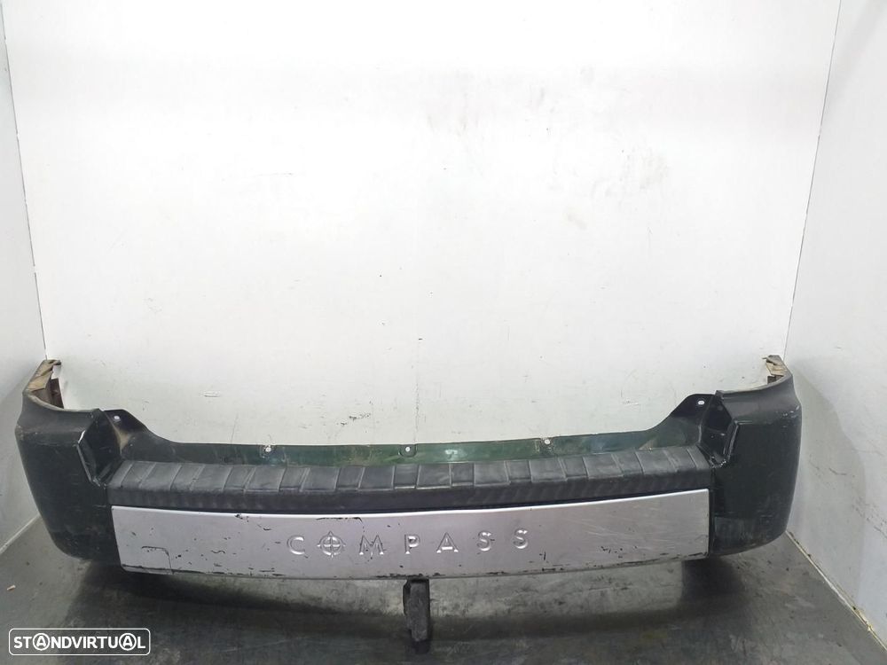 PARA-CHOQUES TRASEIRO JEEP COMPASS - 1