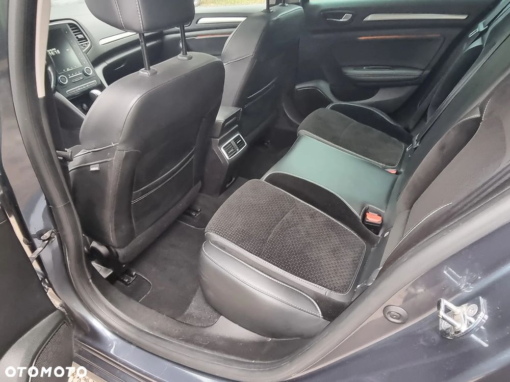 Renault Megane 1.5 Blue dCi GT Line EDC - 10