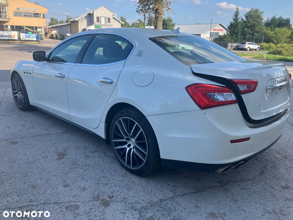 Maserati Ghibli Standard - 3