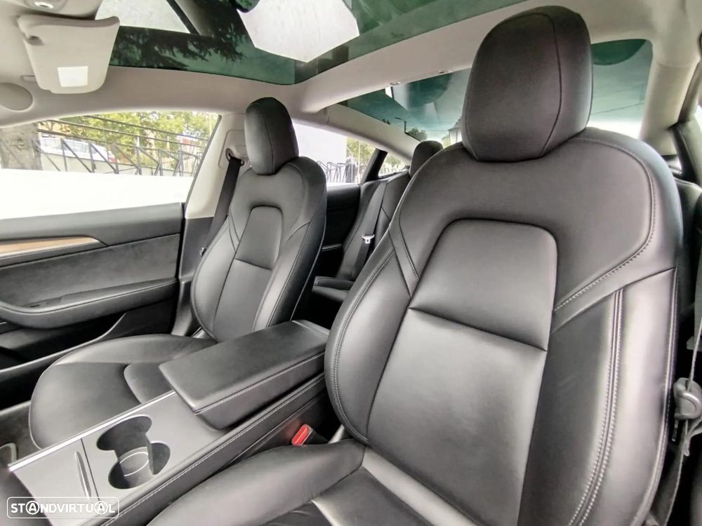 Tesla Model 3 Long-Range Dual Motor AWD - 21