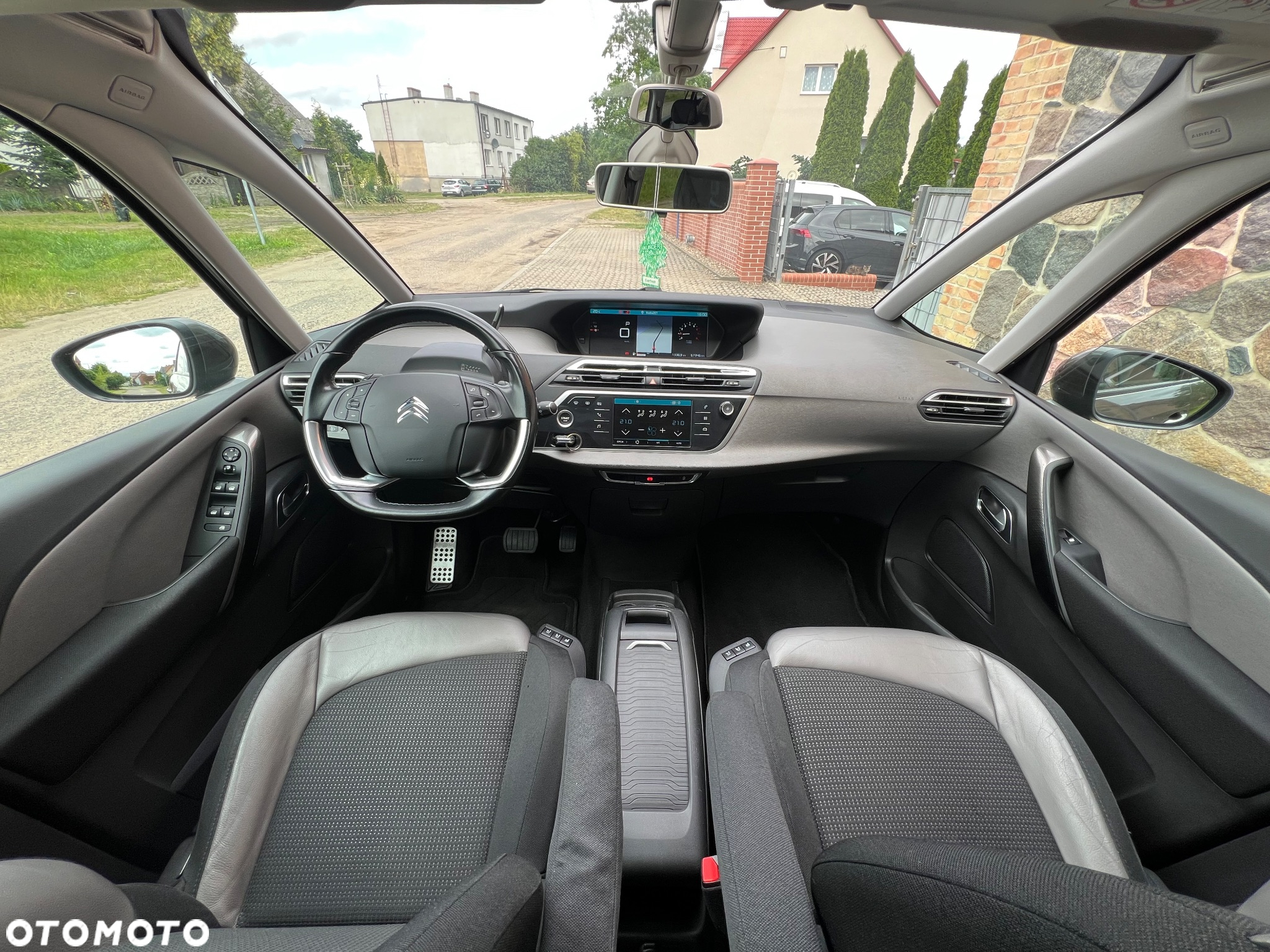 Citroën C4 Picasso PureTech 130 Stop&Start EAT6 SELECTION - 8
